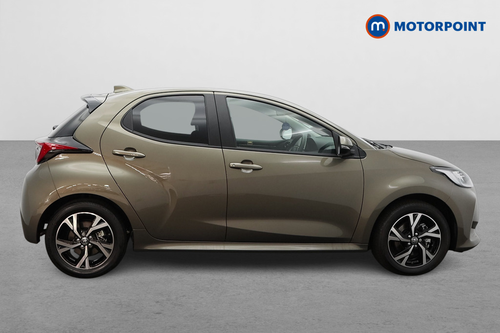 Toyota Yaris Design Automatic Petrol-Electric Hybrid Hatchback - Stock Number (1538142) - Drivers side