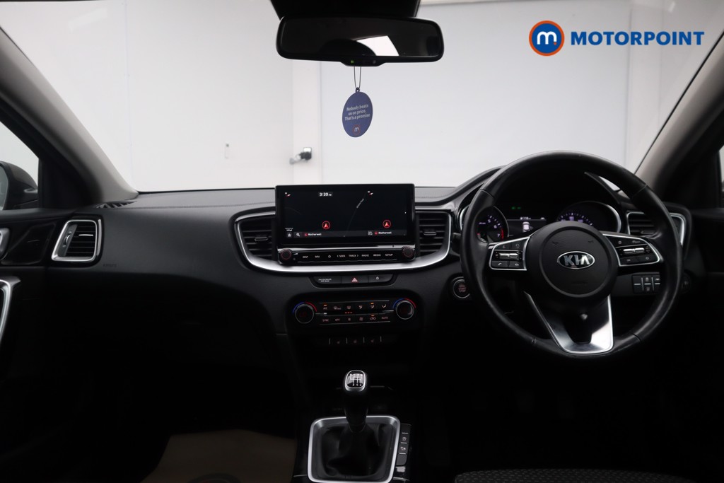 KIA Xceed 3 Manual Petrol Hatchback - Stock Number (1538897) - 1st supplementary image