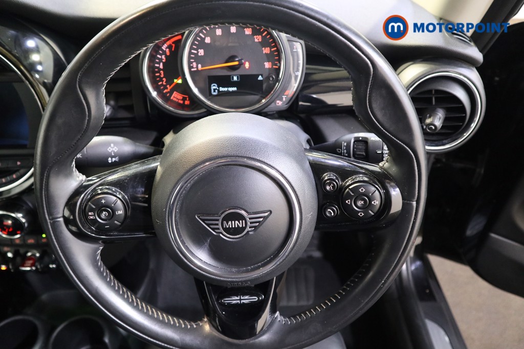 Mini Hatchback Cooper Exclusive Manual Petrol Hatchback - Stock Number (1539286) - 2nd supplementary image