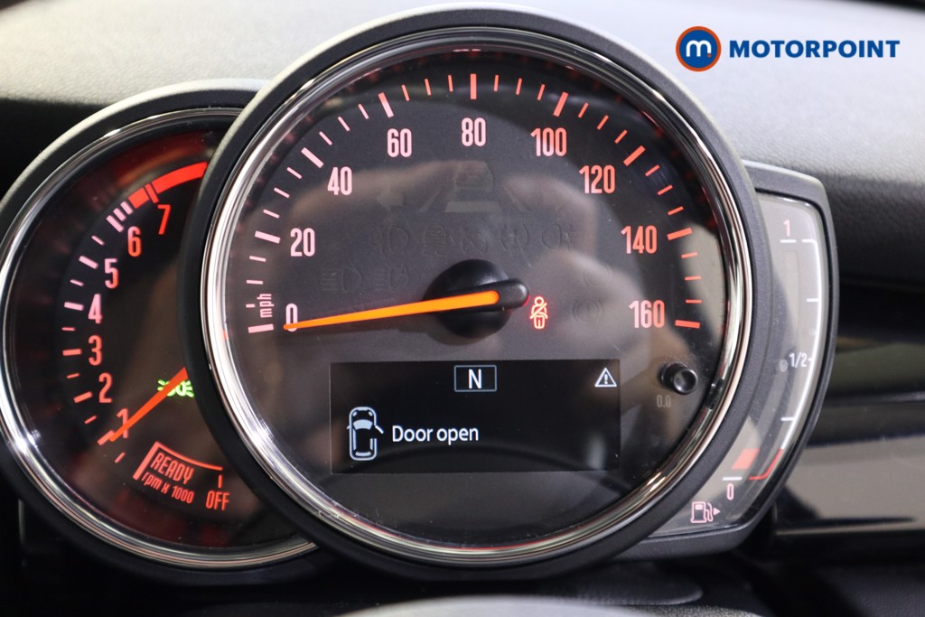 Mini Hatchback Cooper Exclusive Manual Petrol Hatchback - Stock Number (1539286) - 5th supplementary image