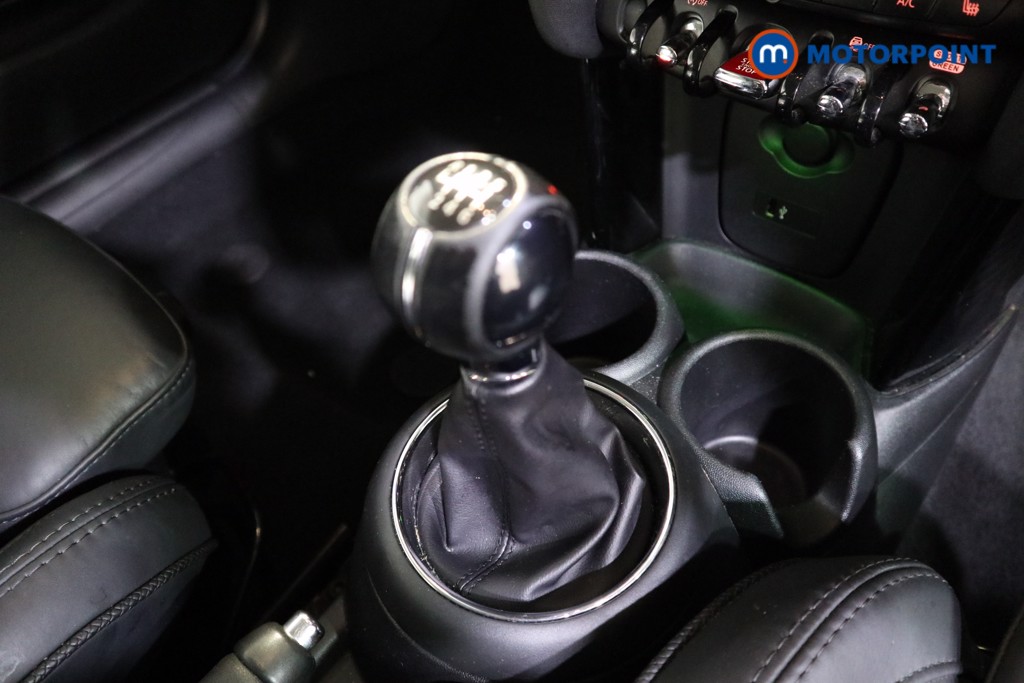 Mini Hatchback Cooper Exclusive Manual Petrol Hatchback - Stock Number (1539286) - 9th supplementary image