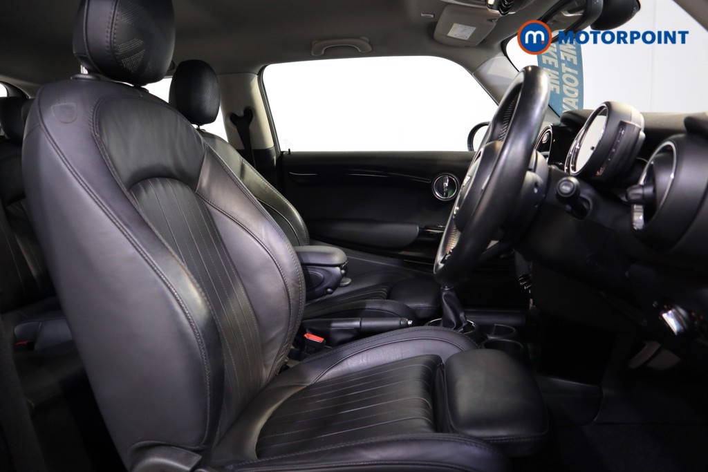 Mini Hatchback Cooper Exclusive Manual Petrol Hatchback - Stock Number (1539286) - 13th supplementary image
