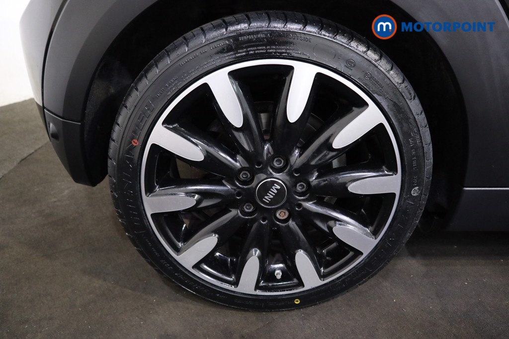 Mini Hatchback Cooper Exclusive Manual Petrol Hatchback - Stock Number (1539286) - 16th supplementary image