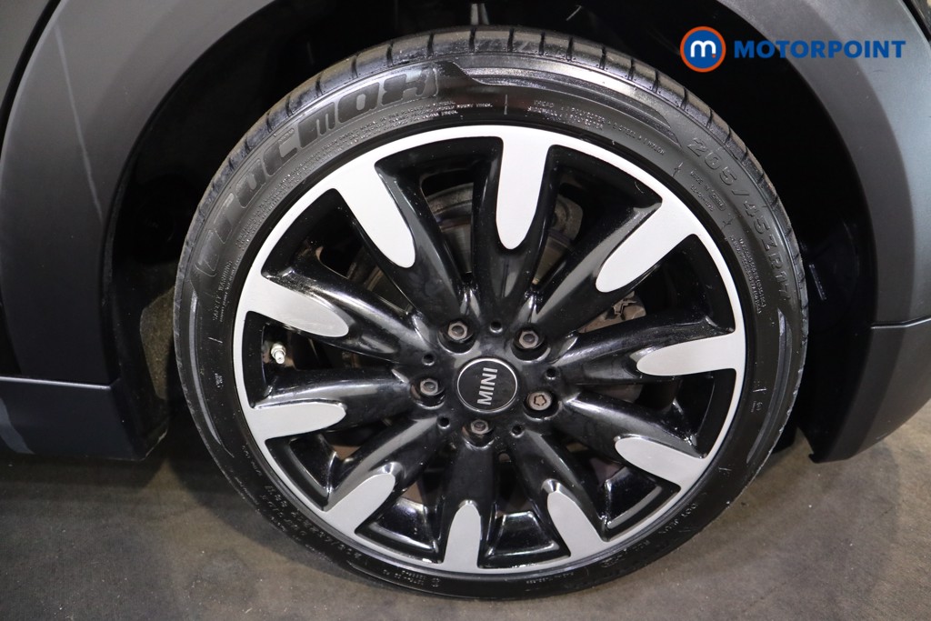 Mini Hatchback Cooper Exclusive Manual Petrol Hatchback - Stock Number (1539286) - 17th supplementary image