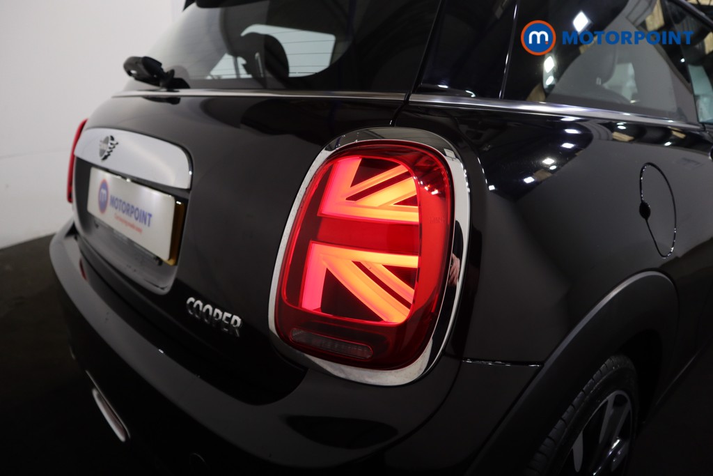 Mini Hatchback Cooper Exclusive Manual Petrol Hatchback - Stock Number (1539286) - 22nd supplementary image