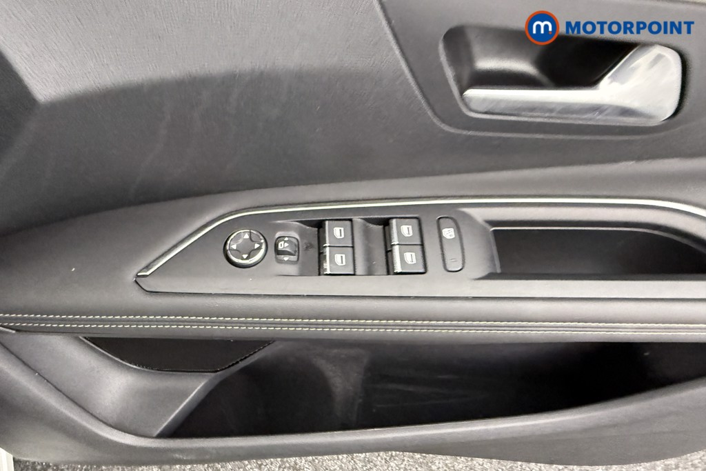 Peugeot 3008 GT Automatic Petrol SUV - Stock Number (1539665) - 17th supplementary image
