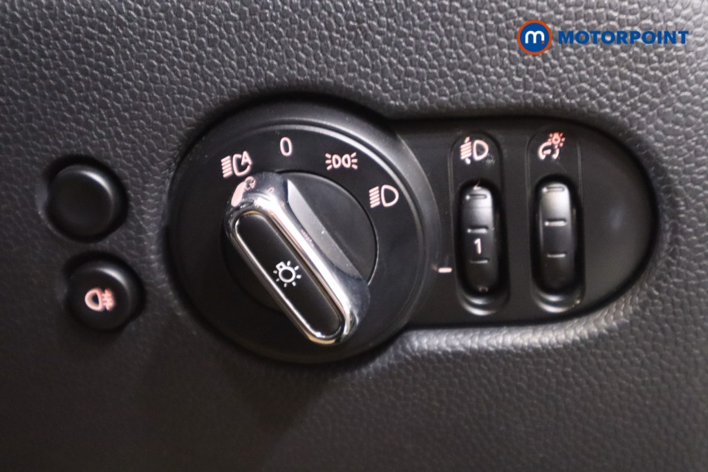 Mini Hatchback Cooper Classic Manual Petrol Hatchback - Stock Number (1539979) - 10th supplementary image