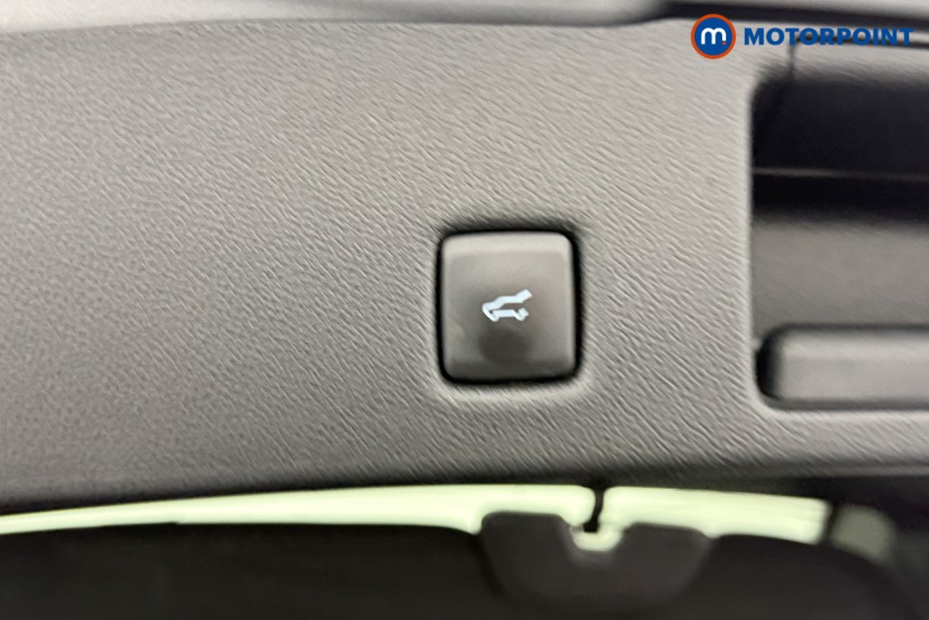 Ford Kuga Titanium Edition Manual Diesel SUV - Stock Number (1540146) - 24th supplementary image