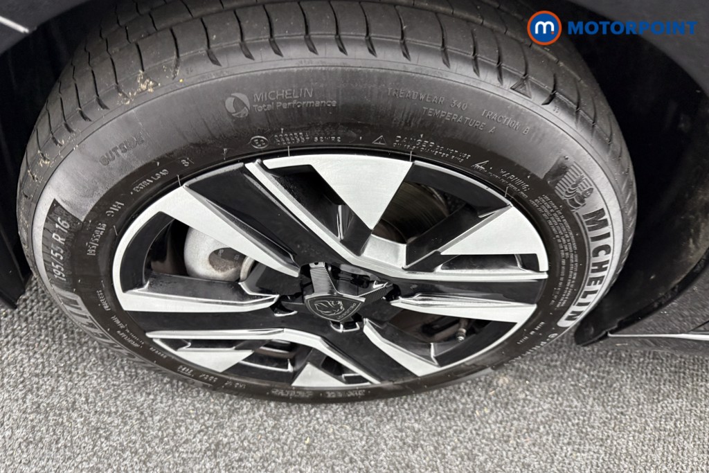 Peugeot 208 Allure Manual Petrol Hatchback - Stock Number (1540347) - 25th supplementary image