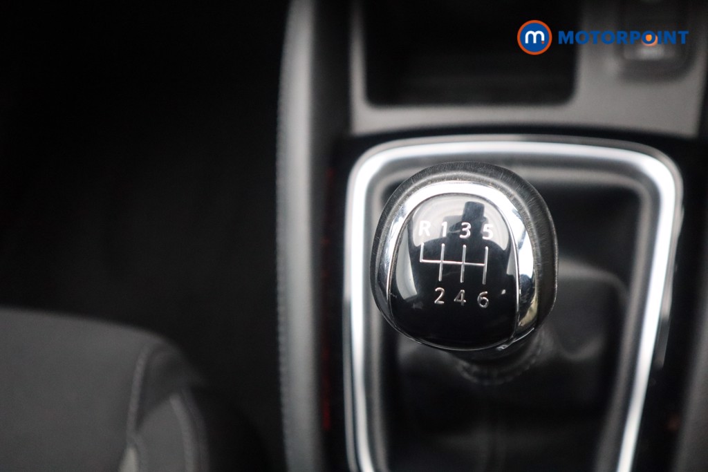 Nissan Qashqai N-Connecta Manual Petrol SUV - Stock Number (1540760) - 10th supplementary image