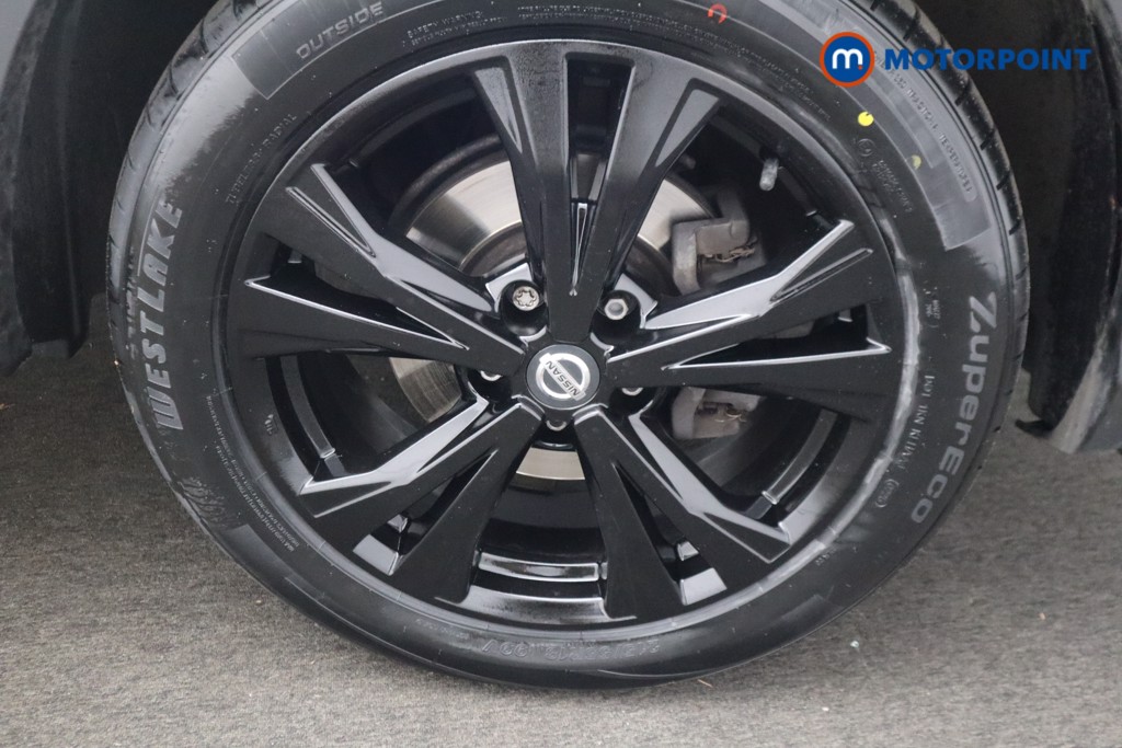 Nissan Qashqai N-Connecta Manual Petrol SUV - Stock Number (1540760) - 17th supplementary image