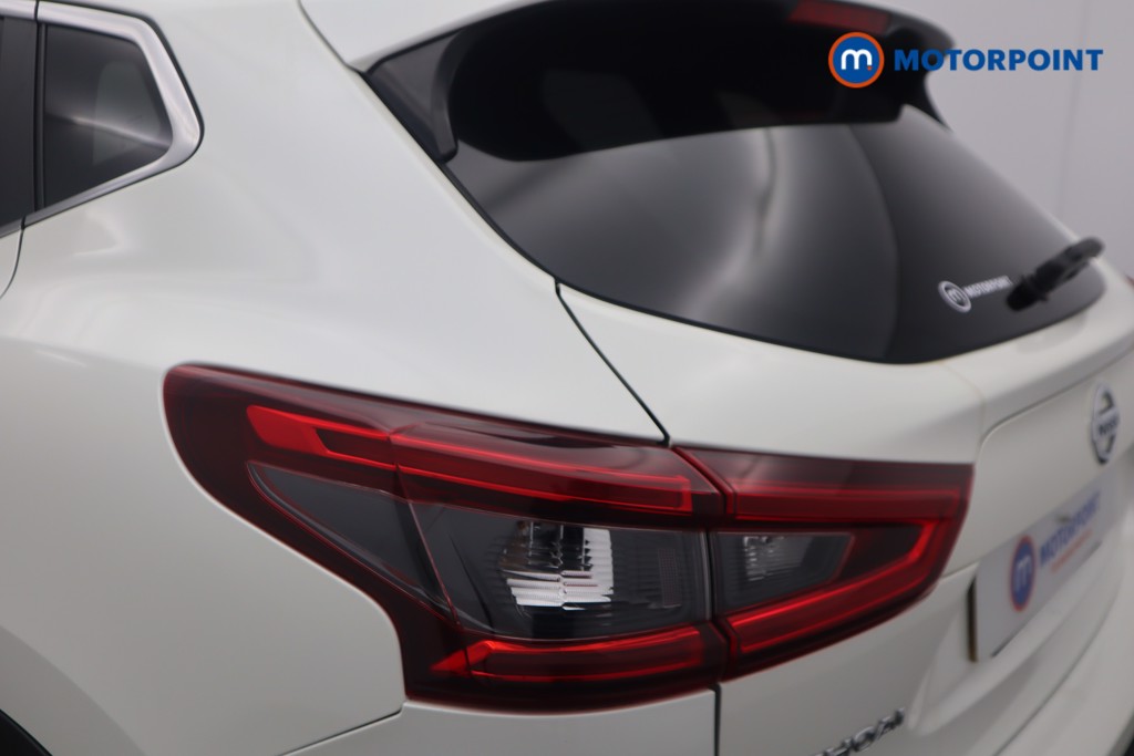 Nissan Qashqai N-Connecta Manual Petrol SUV - Stock Number (1540760) - 26th supplementary image