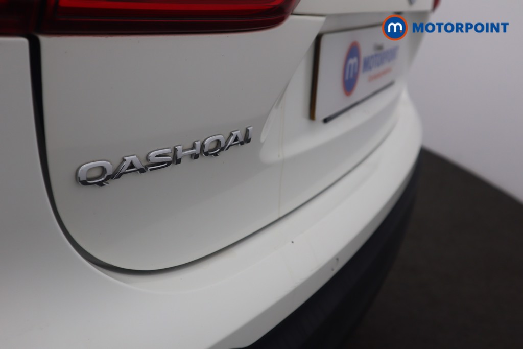 Nissan Qashqai N-Connecta Manual Petrol SUV - Stock Number (1540760) - 27th supplementary image