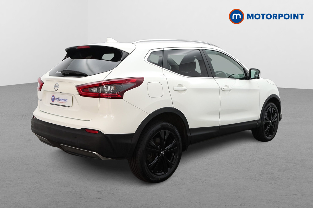 Nissan Qashqai N-Connecta Manual Petrol SUV - Stock Number (1540760) - Drivers side rear corner
