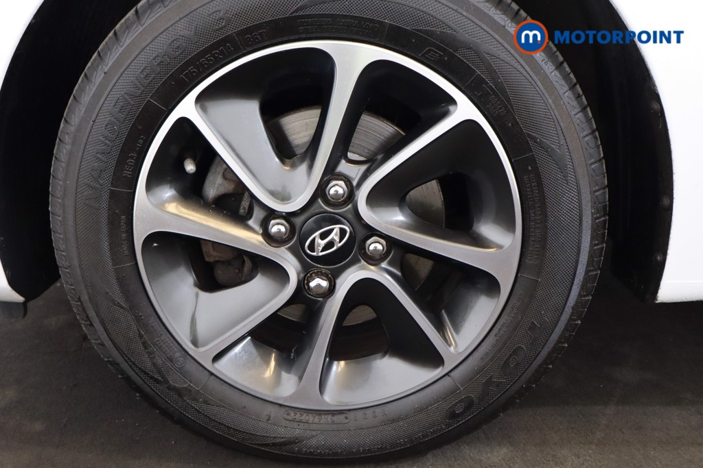 Hyundai I10 Premium Manual Petrol Hatchback - Stock Number (1540927) - 13th supplementary image