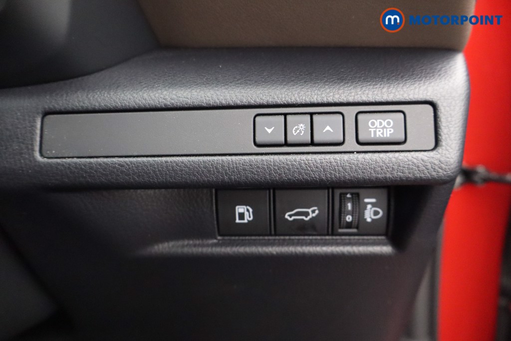 Lexus LBX Premium Plus Automatic Petrol-Electric Hybrid SUV - Stock Number (1541175) - 12th supplementary image