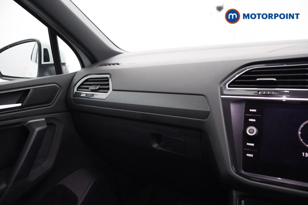 Volkswagen Tiguan R-Line Automatic Petrol Plug-In Hybrid SUV - Stock Number (1541325) - 7th supplementary image
