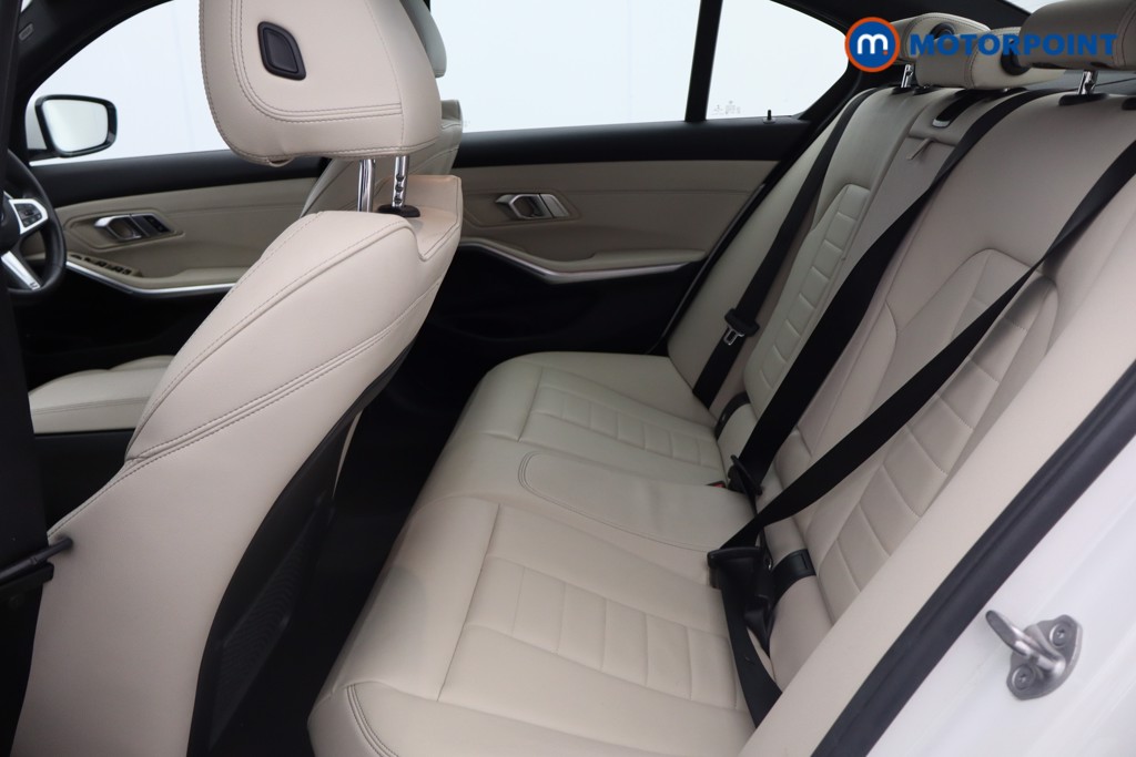 BMW 3 Series M Sport Automatic Petrol Plug-In Hybrid Saloon - Stock Number (1541546) - 21st supplementary image