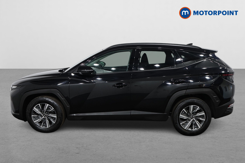 Hyundai Tucson Se Connect Manual Petrol SUV - Stock Number (1541659) - Passenger side