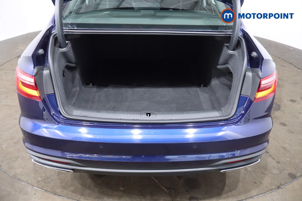 Audi A4 Technik Automatic Petrol Saloon - Stock Number (1541951) - 32nd supplementary image