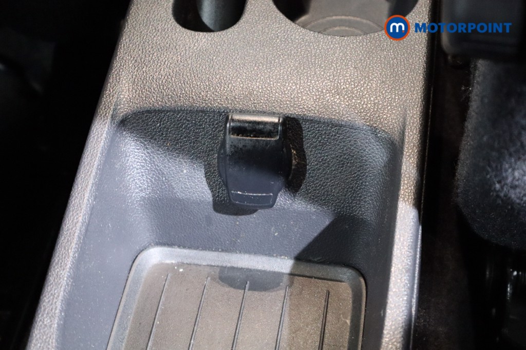 Renault Captur Gt Line Manual Diesel SUV - Stock Number (1542499) - 12th supplementary image