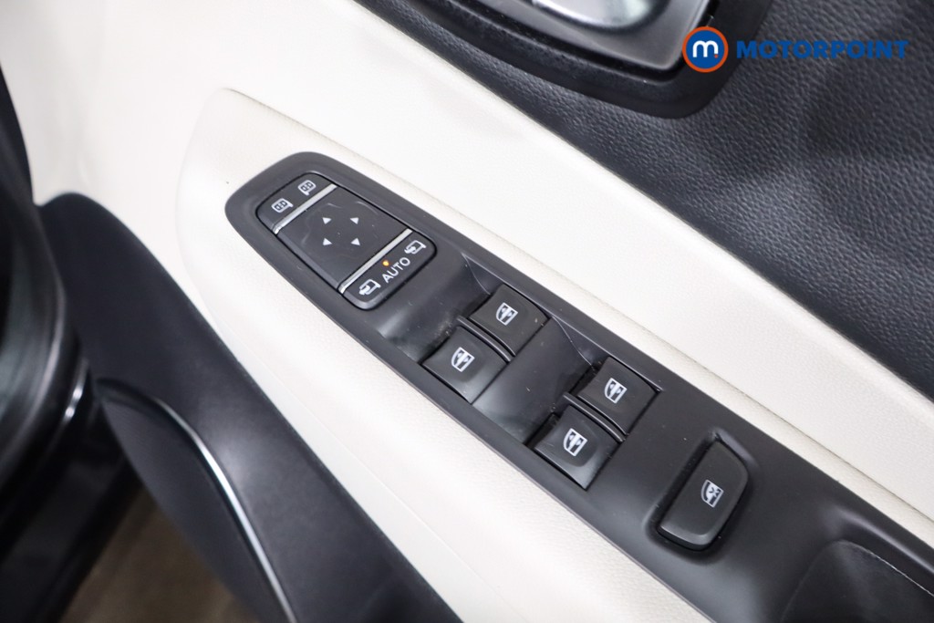 Renault Captur Gt Line Manual Diesel SUV - Stock Number (1542499) - 24th supplementary image
