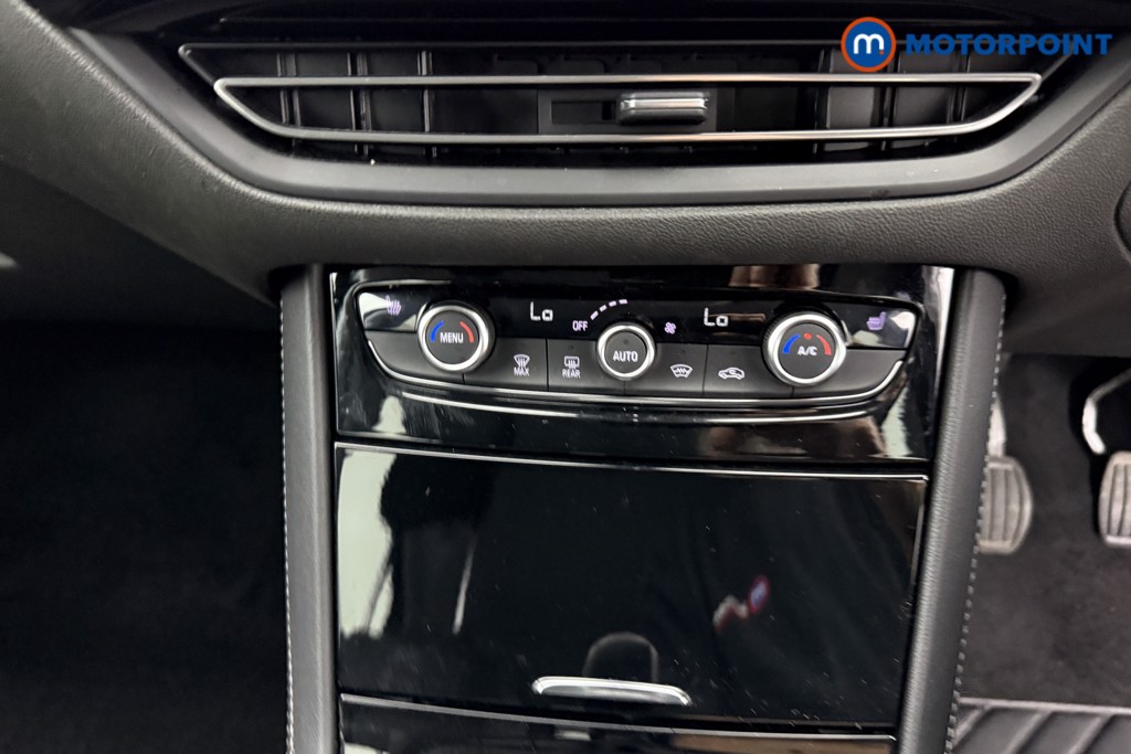 Vauxhall Grandland Ultimate Manual Petrol SUV - Stock Number (1543235) - 10th supplementary image
