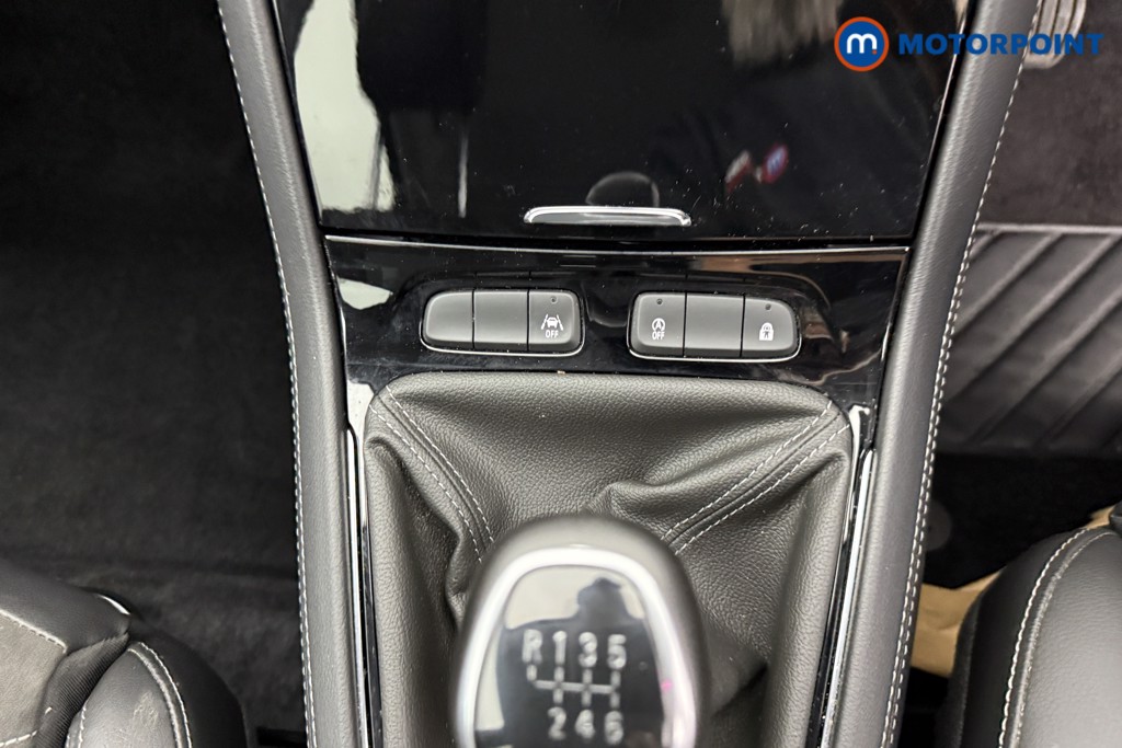 Vauxhall Grandland Ultimate Manual Petrol SUV - Stock Number (1543235) - 11th supplementary image