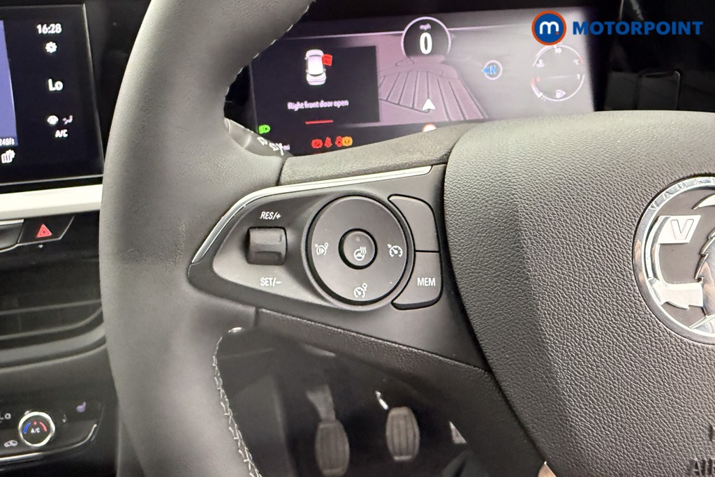 Vauxhall Grandland Ultimate Manual Petrol SUV - Stock Number (1543235) - 13th supplementary image