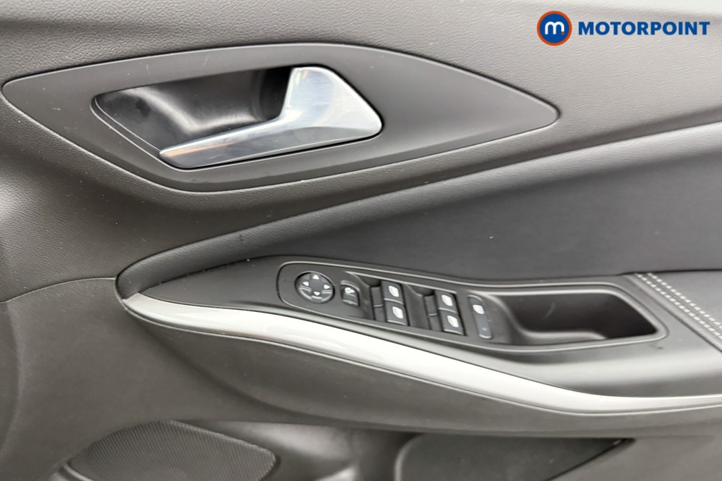 Vauxhall Grandland Ultimate Manual Petrol SUV - Stock Number (1543235) - 16th supplementary image