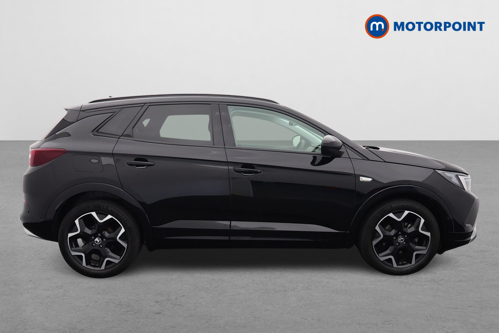 Vauxhall Grandland Ultimate Manual Petrol SUV - Stock Number (1543235) - Drivers side