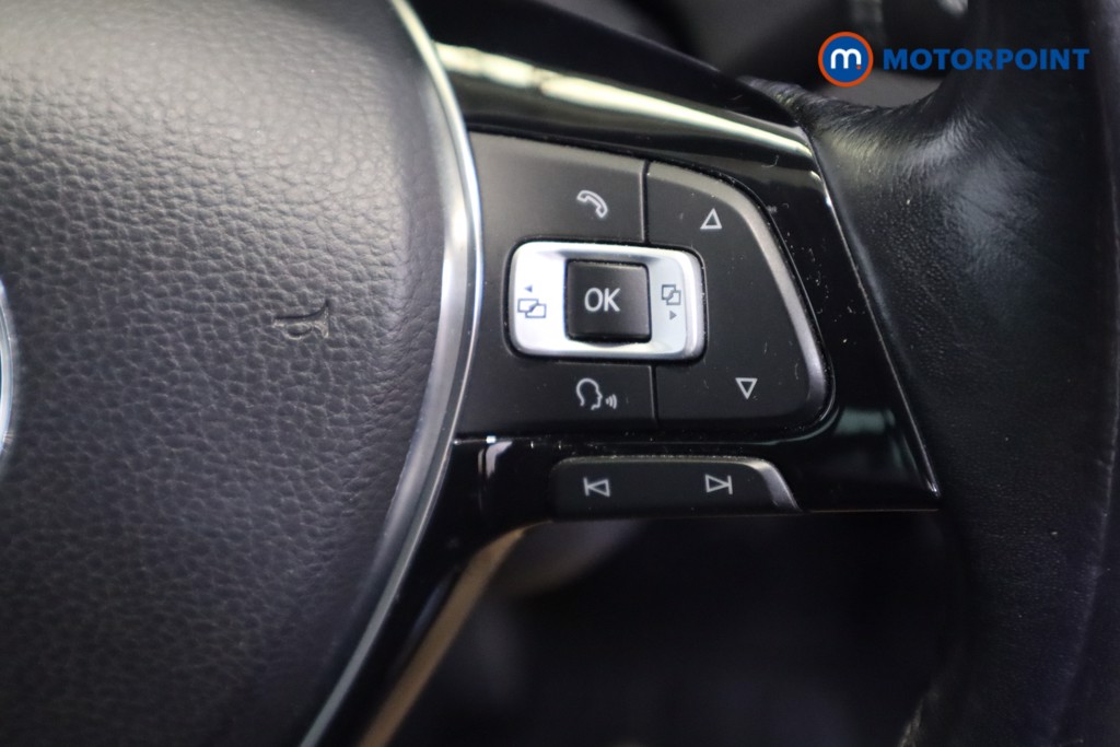 Volkswagen Polo SEL Manual Petrol Hatchback - Stock Number (1543462) - 10th supplementary image