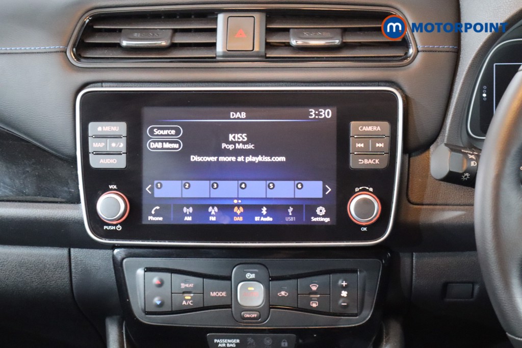 Nissan Leaf N-Connecta Automatic Electric Hatchback - Stock Number (1543553) - 2nd supplementary image