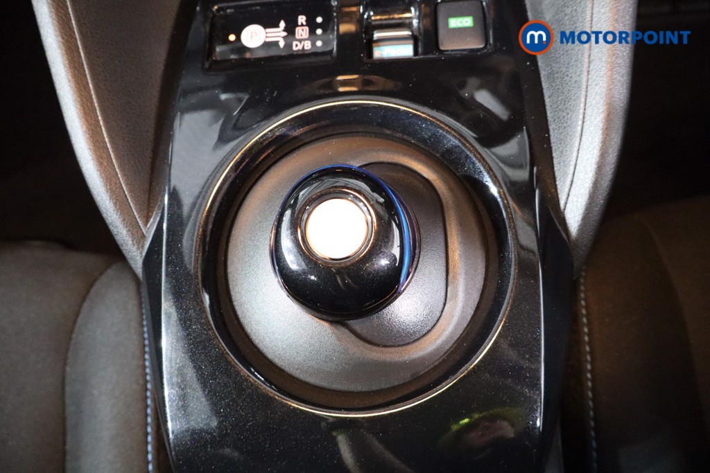 Nissan Leaf N-Connecta Automatic Electric Hatchback - Stock Number (1543553) - 15th supplementary image