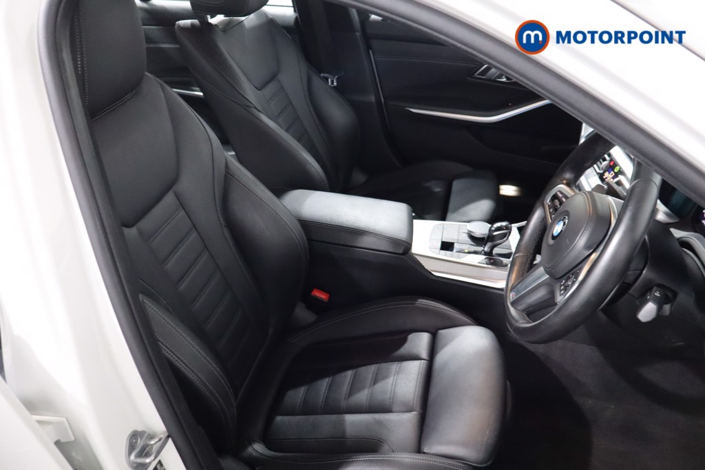 BMW 3 Series M Sport Automatic Petrol Plug-In Hybrid Saloon - Stock Number (1543654) - 4th supplementary image