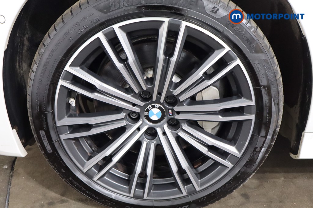 BMW 3 Series M Sport Automatic Petrol Plug-In Hybrid Saloon - Stock Number (1543654) - 11th supplementary image