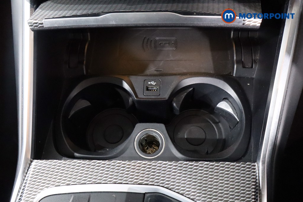 BMW 3 Series M Sport Automatic Petrol Plug-In Hybrid Saloon - Stock Number (1543654) - 14th supplementary image