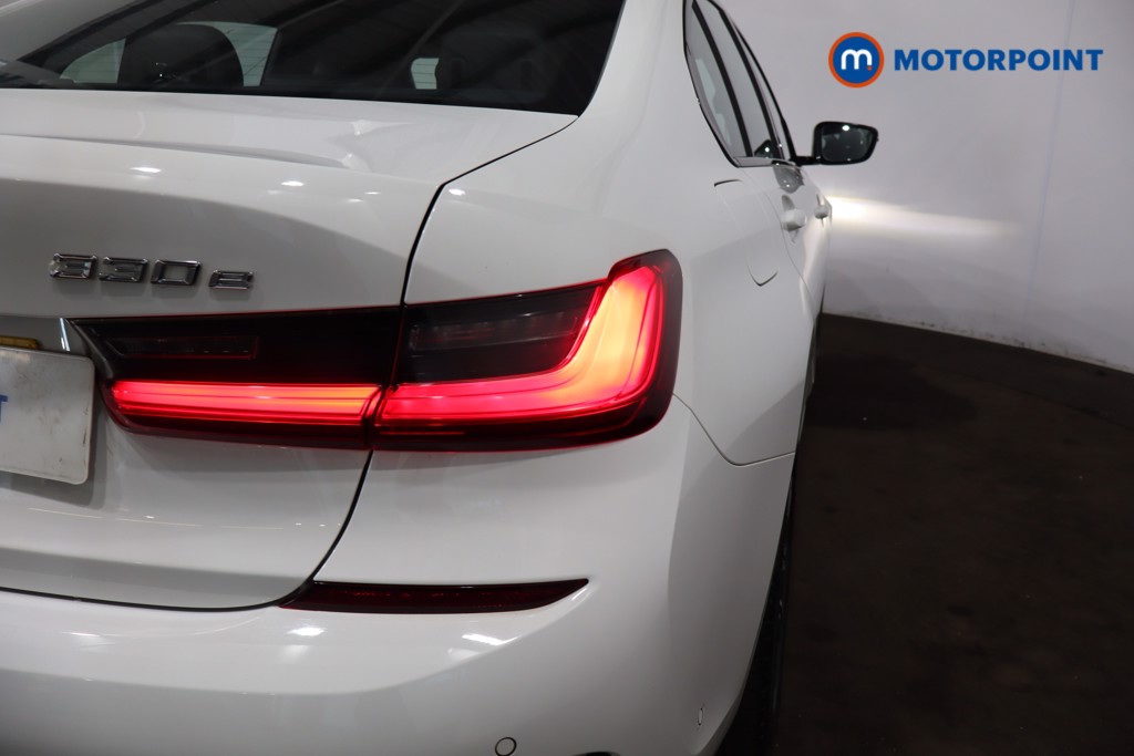 BMW 3 Series M Sport Automatic Petrol Plug-In Hybrid Saloon - Stock Number (1543654) - 27th supplementary image