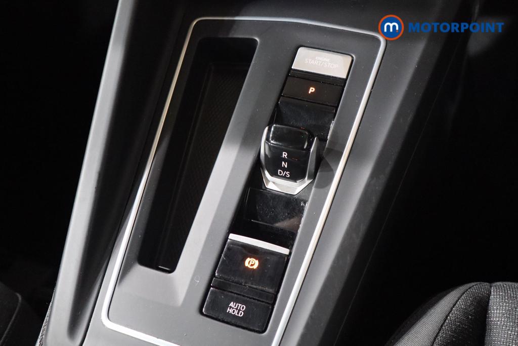 Volkswagen Golf Life Automatic Petrol Hatchback - Stock Number (1543941) - 7th supplementary image