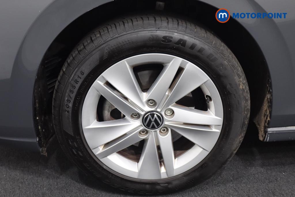 Volkswagen Golf Life Automatic Petrol Hatchback - Stock Number (1543941) - 27th supplementary image