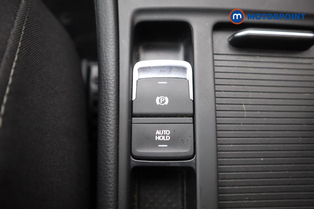 Volkswagen Golf R Automatic Petrol Hatchback - Stock Number (1544761) - 17th supplementary image
