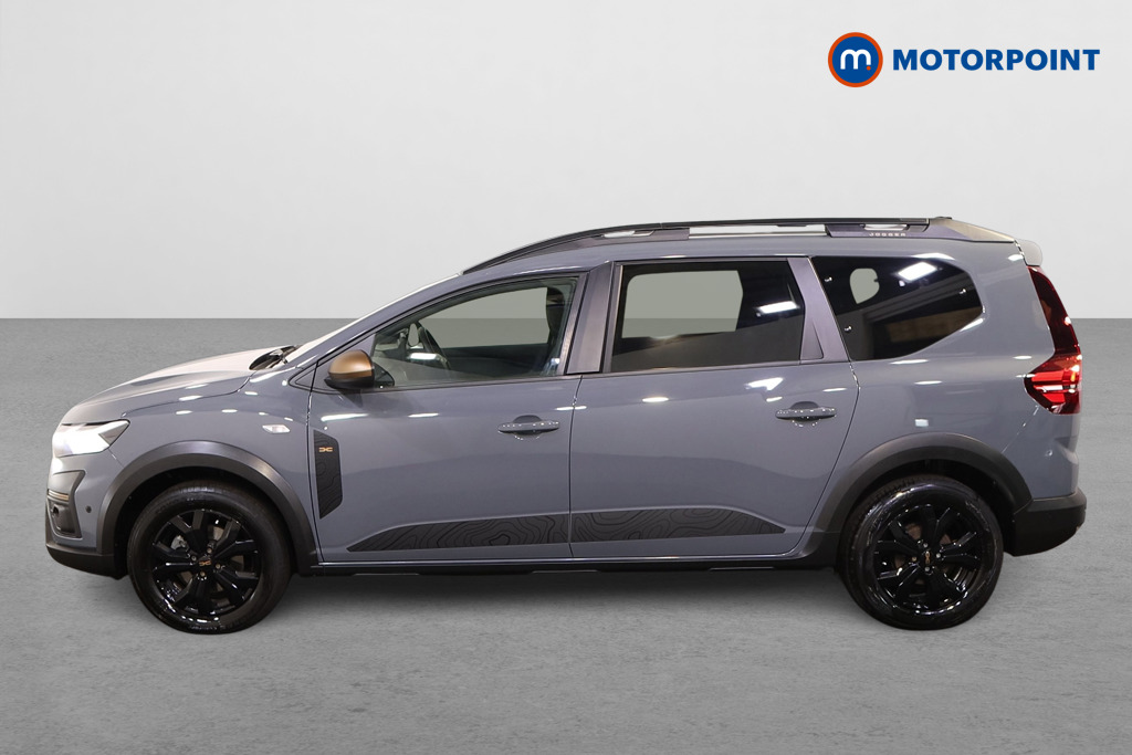 Dacia Jogger Extreme Automatic Petrol-Electric Hybrid People Carrier - Stock Number (1545176) - Passenger side