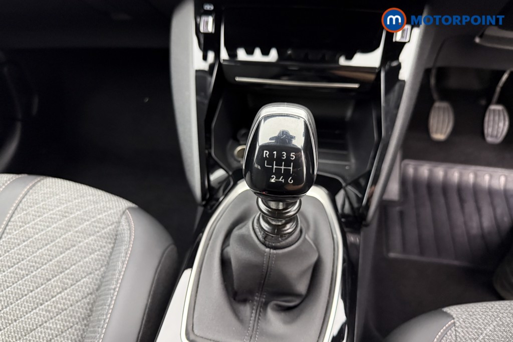 Peugeot 208 Allure Manual Petrol Hatchback - Stock Number (1545179) - 10th supplementary image
