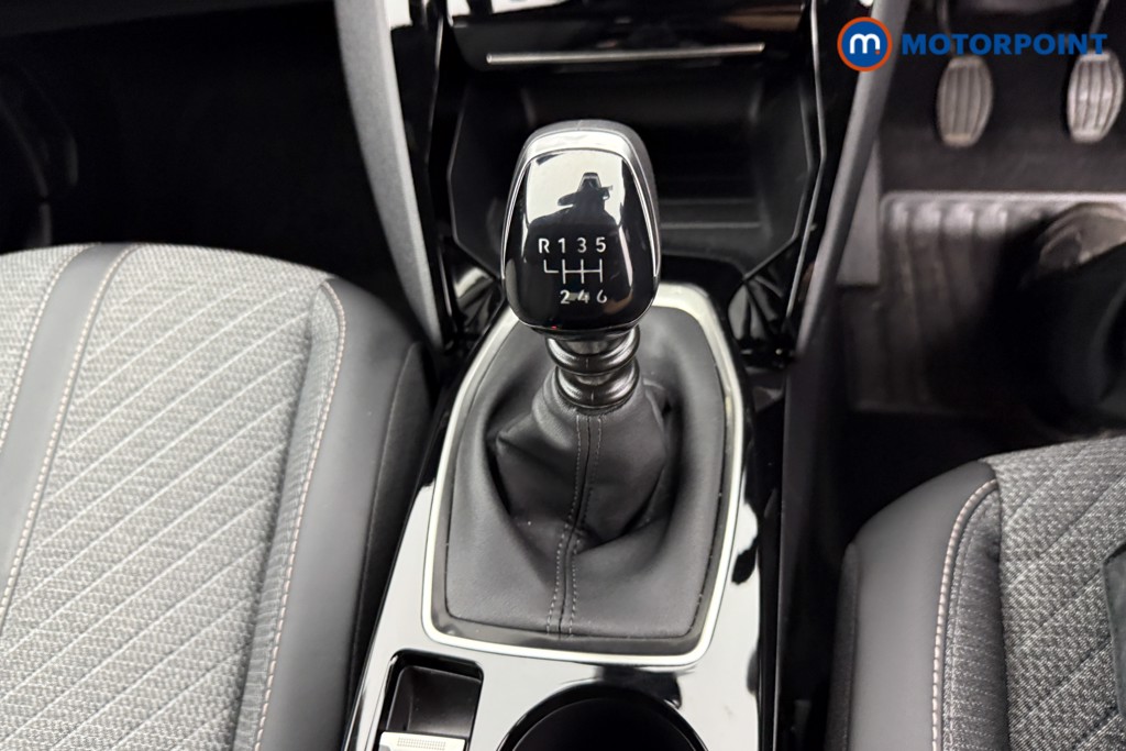 Peugeot 2008 Allure Manual Petrol SUV - Stock Number (1545184) - 10th supplementary image