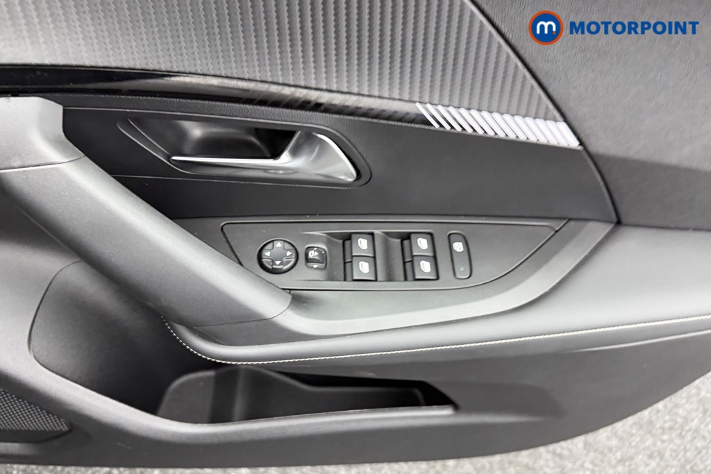 Peugeot 2008 Allure Manual Petrol SUV - Stock Number (1545184) - 13th supplementary image