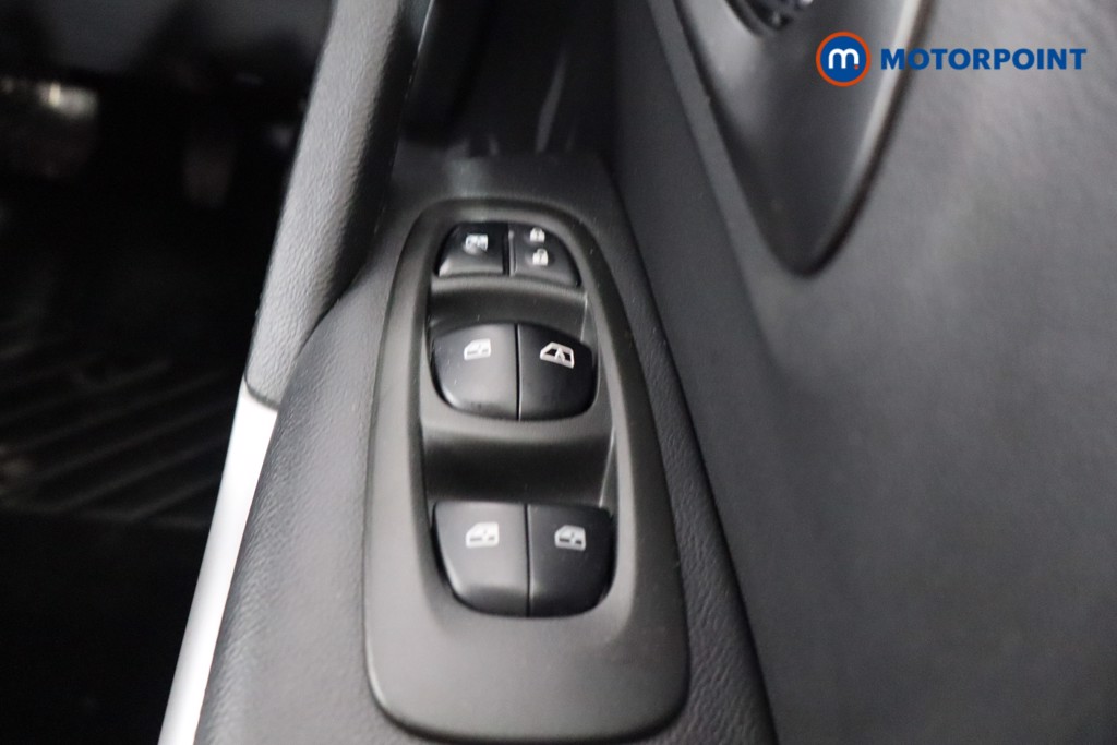 Renault Kadjar Signature S Nav Automatic Diesel SUV - Stock Number (1545269) - 16th supplementary image