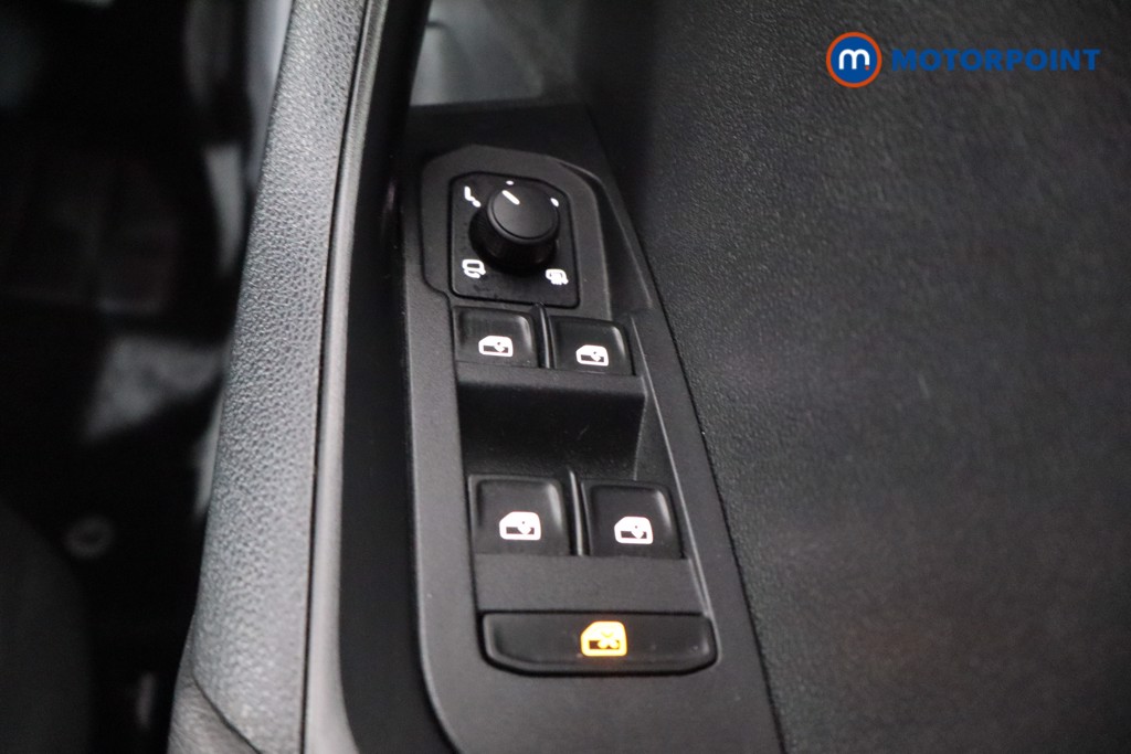 Skoda Karoq Sport Line Automatic Diesel SUV - Stock Number (1545320) - 17th supplementary image