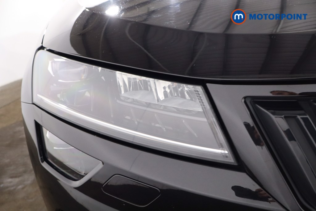 Skoda Karoq Sport Line Automatic Diesel SUV - Stock Number (1545320) - 24th supplementary image
