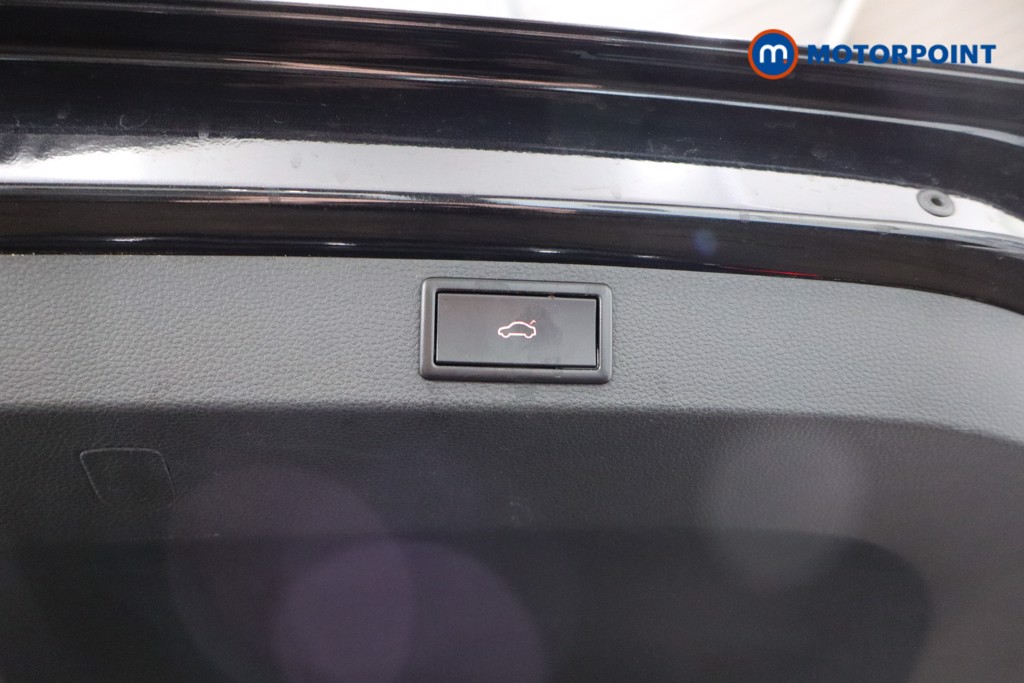 Skoda Karoq Sport Line Automatic Diesel SUV - Stock Number (1545320) - 28th supplementary image