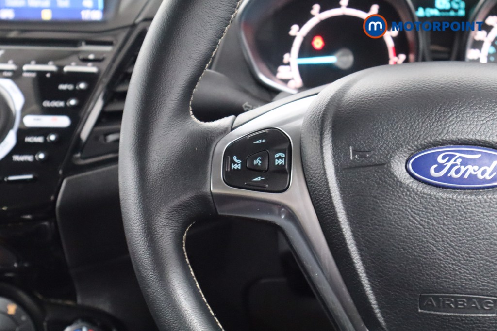 Ford Fiesta Titanium Manual Petrol Hatchback - Stock Number (1545756) - 7th supplementary image